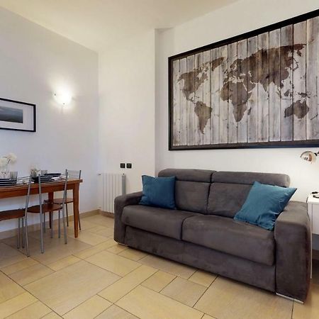 Apartment With Private Garden Near San Siro Stadium Milão Exterior foto