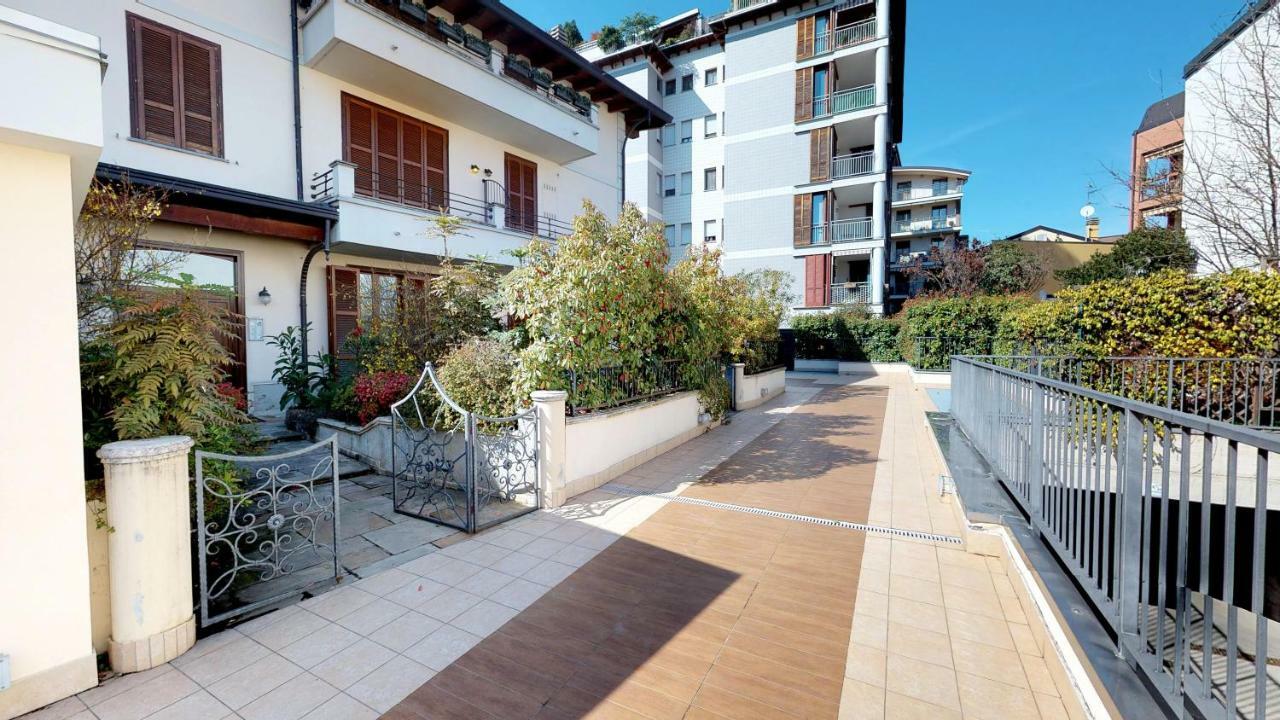 Apartment With Private Garden Near San Siro Stadium Milão Exterior foto